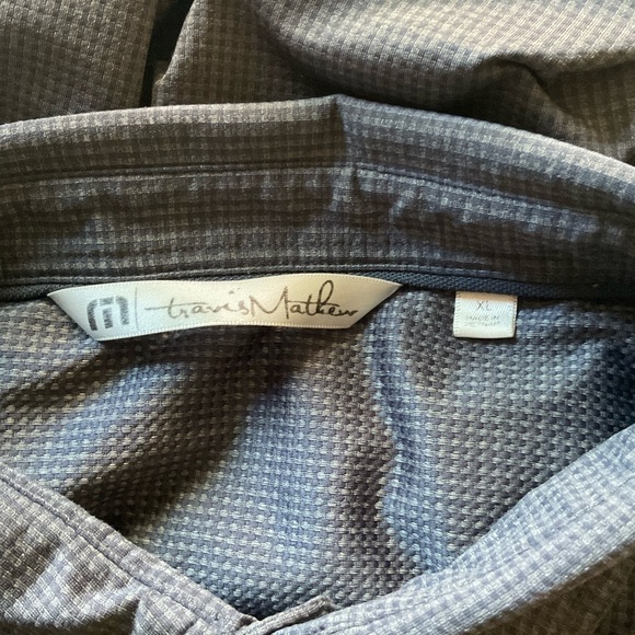 Men’s used size XL Travis Mathew grey polo shirt - Picture 4 of 5